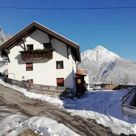 Berghof Knabl Fuer Familien Arzl im Pitztal